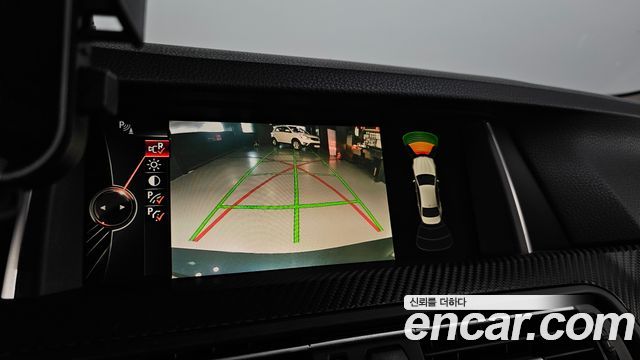 BMW 5-Series 2016 — photo 15