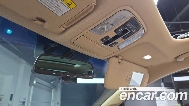 Kia Canival 2019 — photo 23