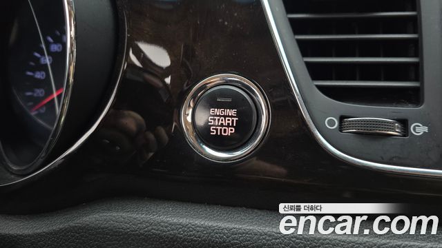 Kia Canival 2019 — photo 26