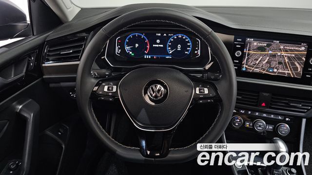 Volkswagen Jetta 2021 — photo 19