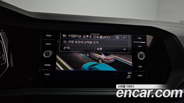Volkswagen Jetta 2021 — photo 32