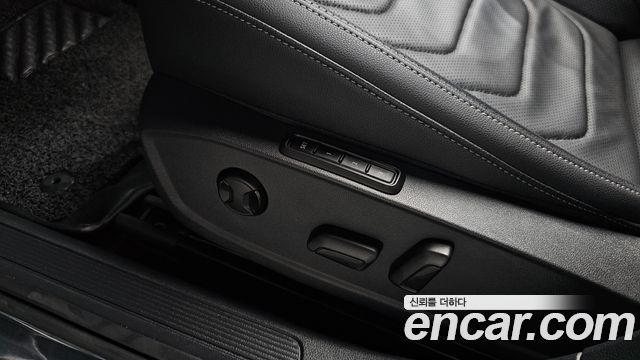 Volkswagen Jetta 2021 — photo 34
