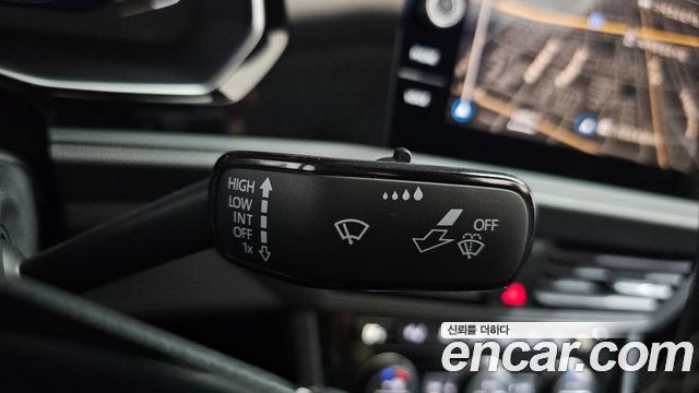 Volkswagen Jetta 2021 — photo 35