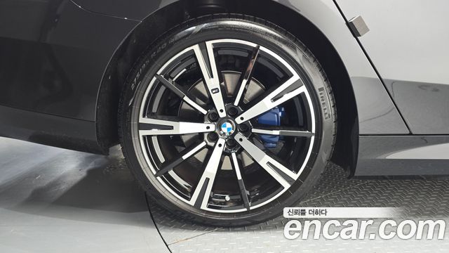 BMW 5-Series 2026 — photo 5