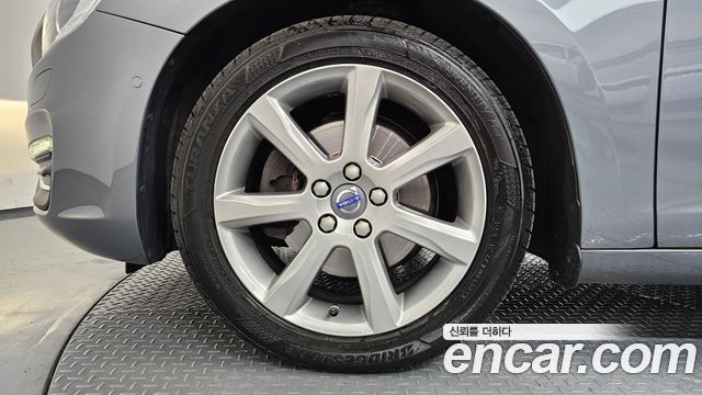 Volvo S60 2016 — photo 5