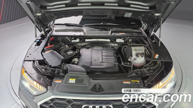 Audi Q5 2022 — photo 6