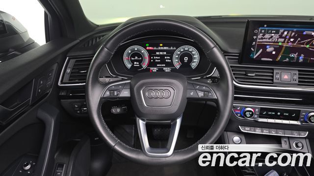 Audi Q5 2022 — photo 19