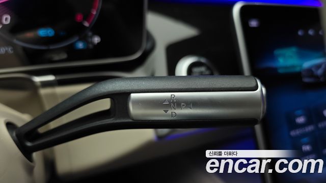 Mercedes-Benz S-Class 2021 — photo 12