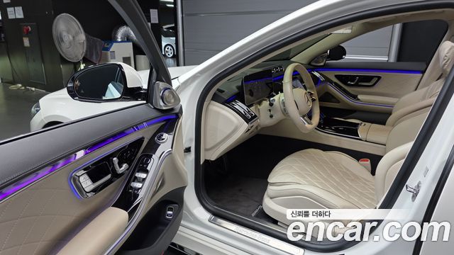 Mercedes-Benz S-Class 2021 — photo 13