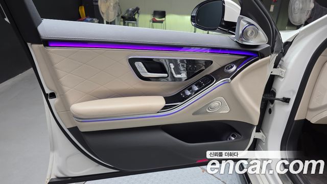 Mercedes-Benz S-Class 2021 — photo 14