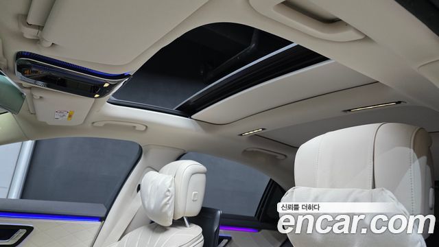 Mercedes-Benz S-Class 2021 — photo 28