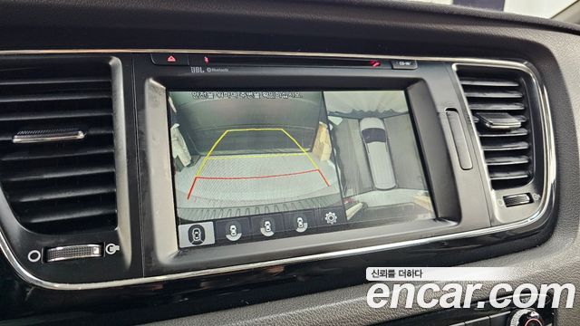 Kia Canival 2018 — photo 15