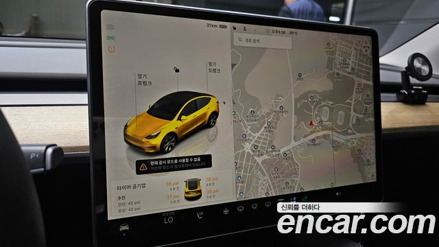 Tesla Model Y 2024 — photo 24
