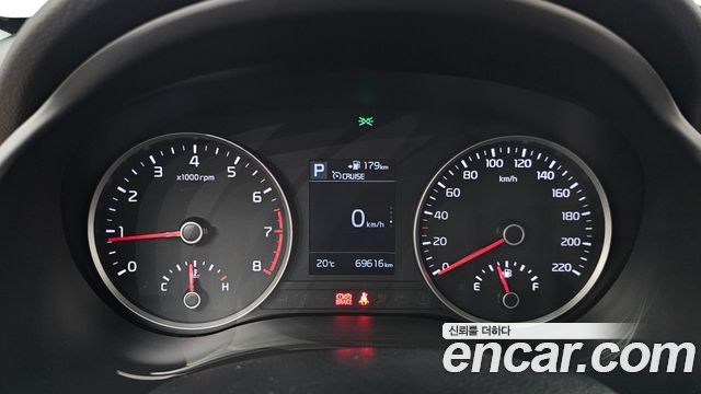 Kia Stonic 2019 — photo 11