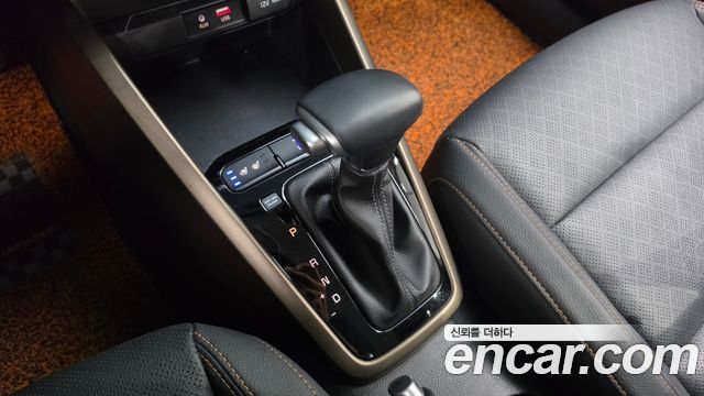 Kia Stonic 2019 — photo 12