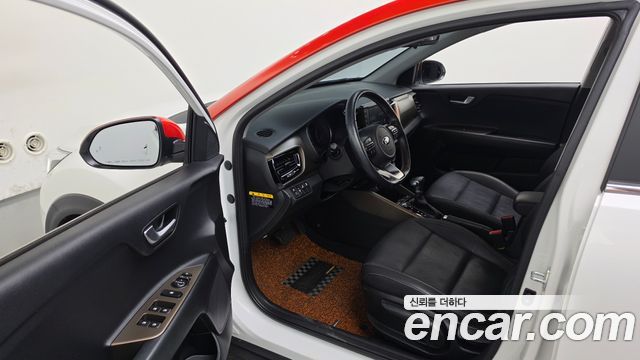 Kia Stonic 2019 — photo 13