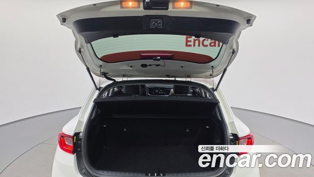 Kia Stonic 2019 — photo 27