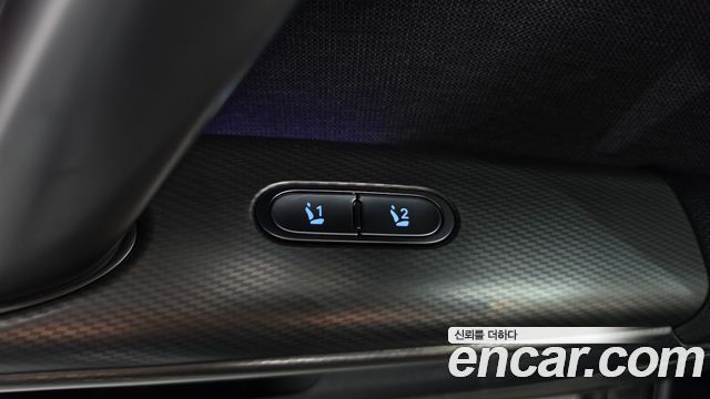 Genesis GV60 2022 — photo 23