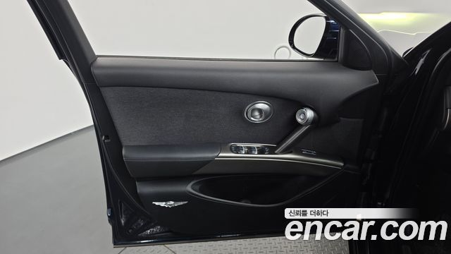 Genesis GV60 2022 — photo 14