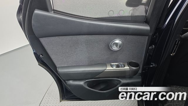 Genesis GV60 2022 — photo 15