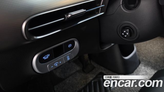 Genesis GV60 2022 — photo 27