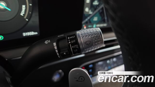 Genesis GV60 2022 — photo 30