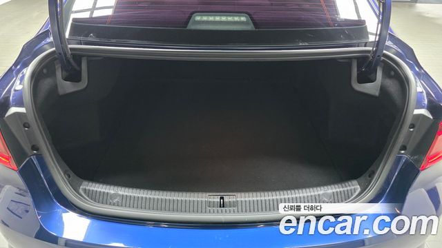 Renault Korea SM6 2019 — photo 17