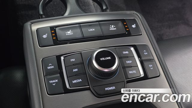 Hyundai Genesis 2015 — photo 20
