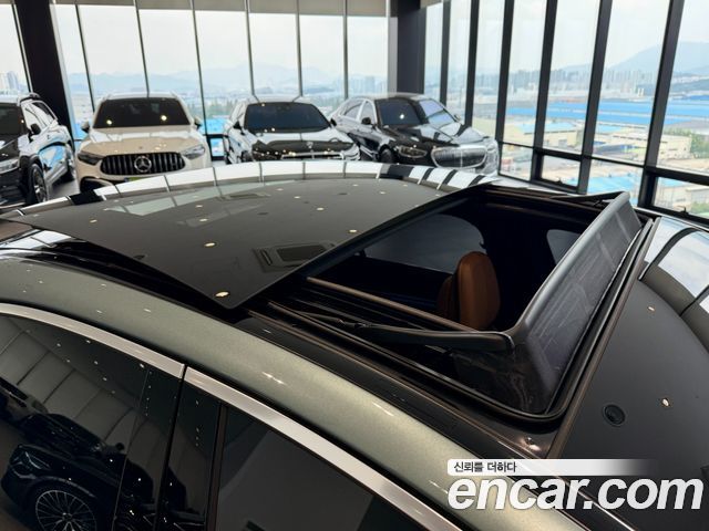 Mercedes-Benz E-Class 2026 — photo 12