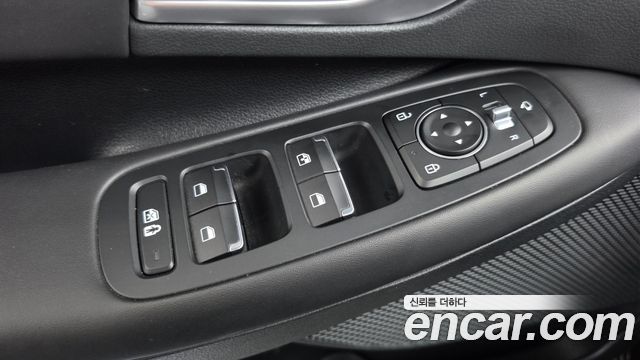 Hyundai Sonata 2023 — photo 29