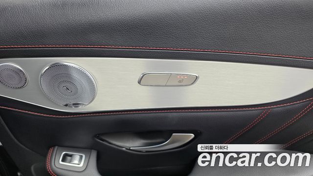 Mercedes-Benz GLC-Class 2018 — photo 24