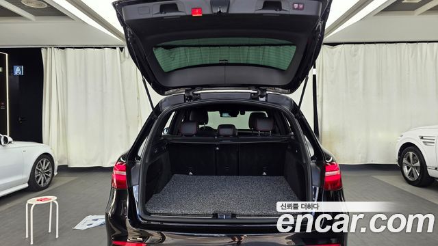 Mercedes-Benz GLC-Class 2018 — photo 26