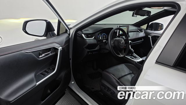 Toyota RAV4 2025 — photo 10