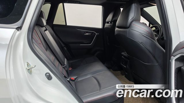 Toyota RAV4 2025 — photo 12