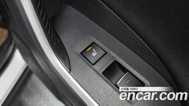 Toyota RAV4 2025 — photo 19