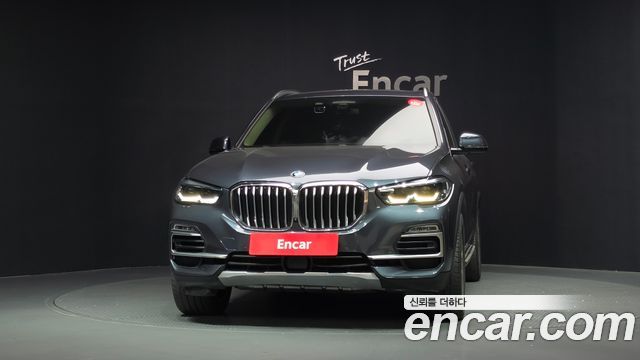BMW X5 2021 — photo 3