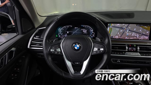 BMW X5 2021 — photo 19