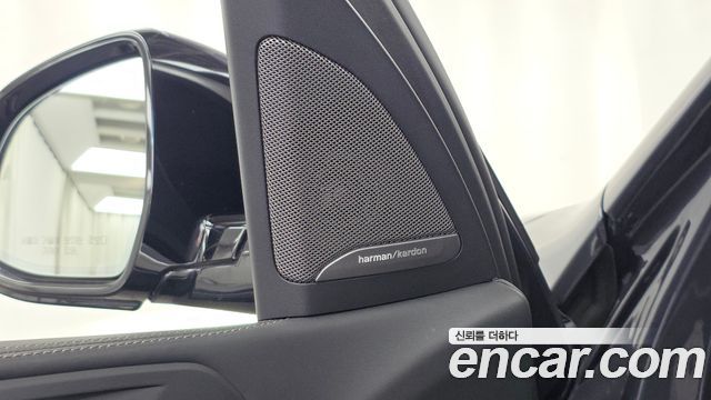 BMW X5 2021 — photo 23