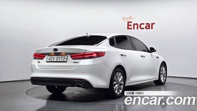 Kia K5 2016 — photo 2