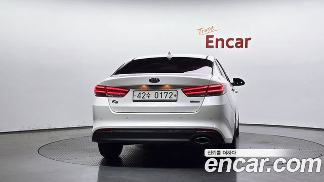 Kia K5 2016 — photo 4