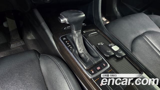 Kia K5 2016 — photo 10