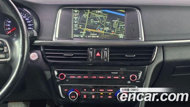 Kia K5 2016 — photo 15