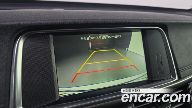 Kia K5 2016 — photo 16