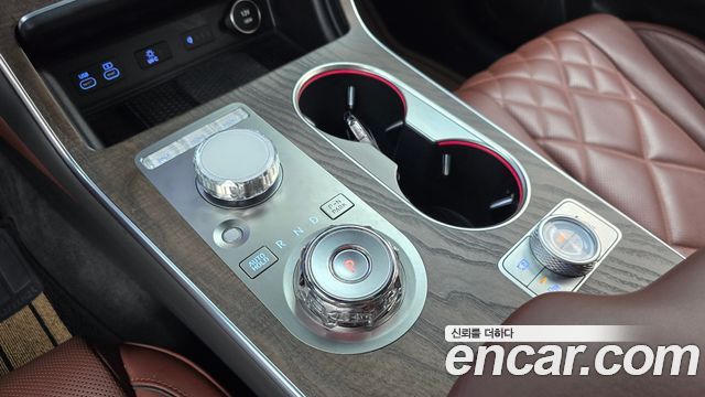 Genesis GV80 2024 — photo 9