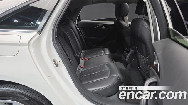 Audi A6 2014 — photo 12
