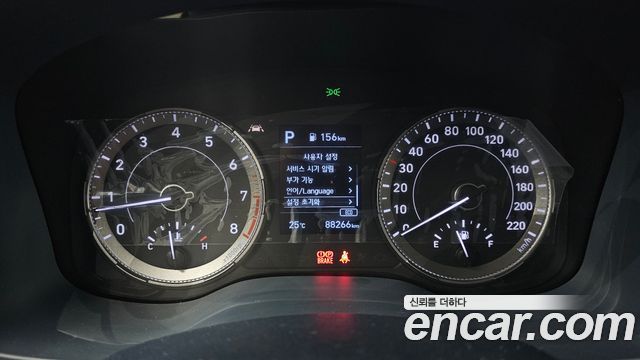 Hyundai Venue 2021 — photo 11