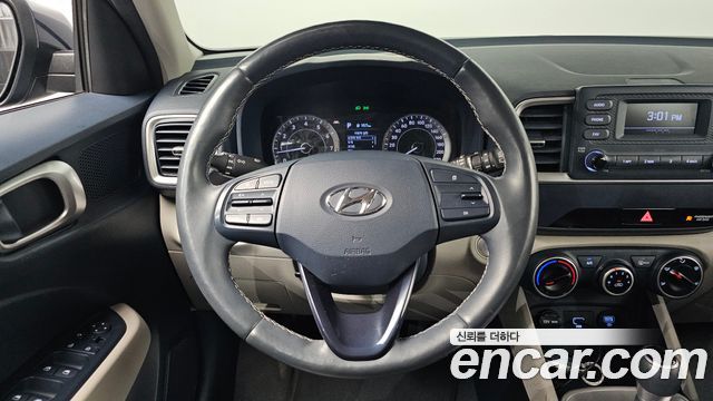 Hyundai Venue 2021 — photo 18