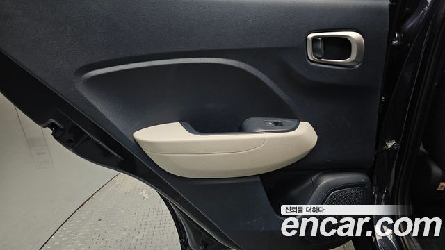 Hyundai Venue 2021 — photo 14