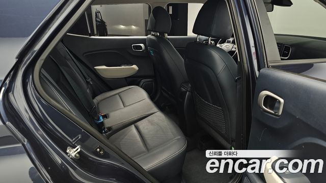 Hyundai Venue 2021 — photo 15