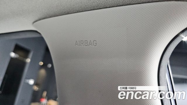Hyundai Venue 2021 — photo 29